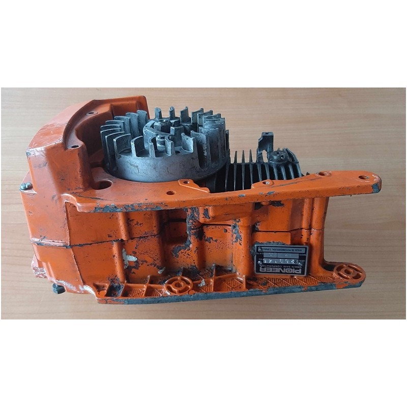 Motosierra pioneer FM80