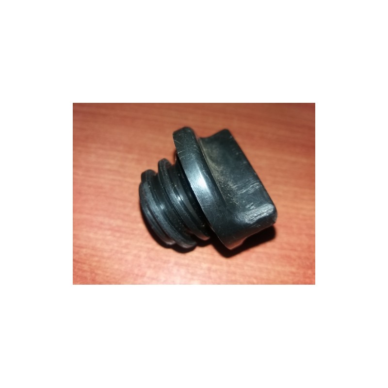 TAPÓN DEPÓSITO GASOLINA MOTOSIERRA SOLO 610 VA